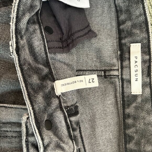 PACSUN GRAY RIPPED 90'S BOYFRIEND JEANS SZ 27 - Picture 5 of 5
